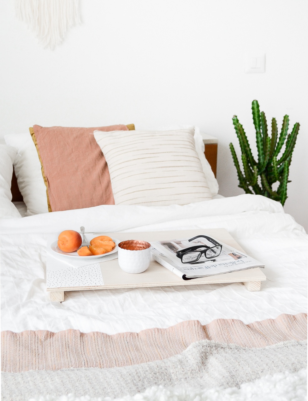 bed tray decor Bulan 4 The Easiest Way To Make A Bed Tray • Passionshake