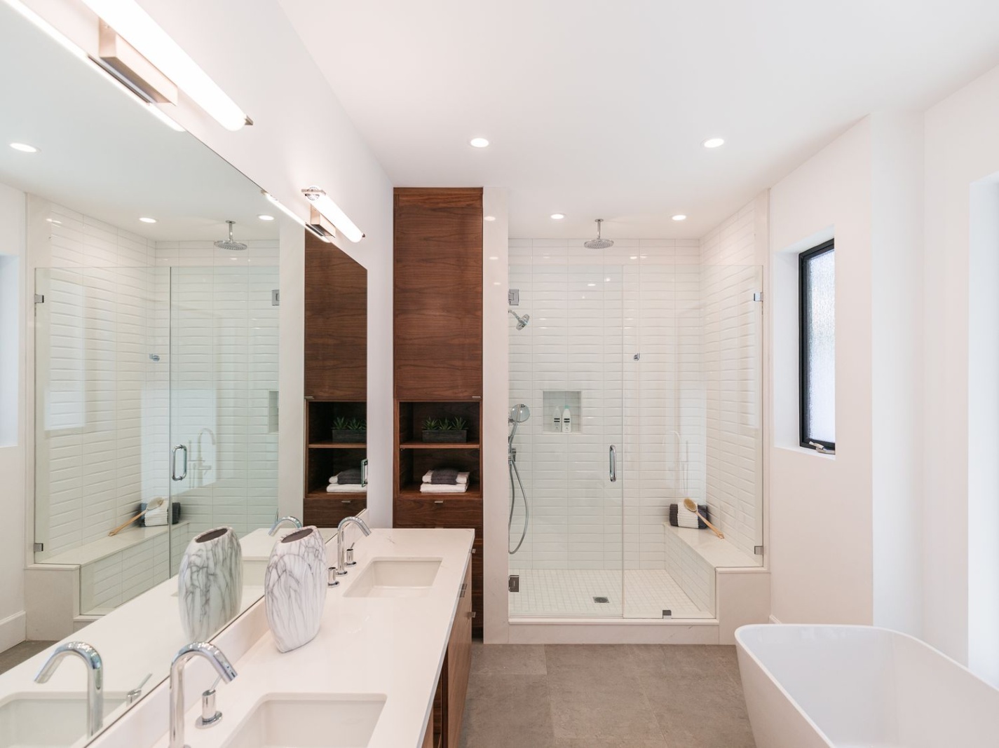 bathroom decoration modern Niche Utama Home  Modern Bathroom Ideas to Upgrade Your Space